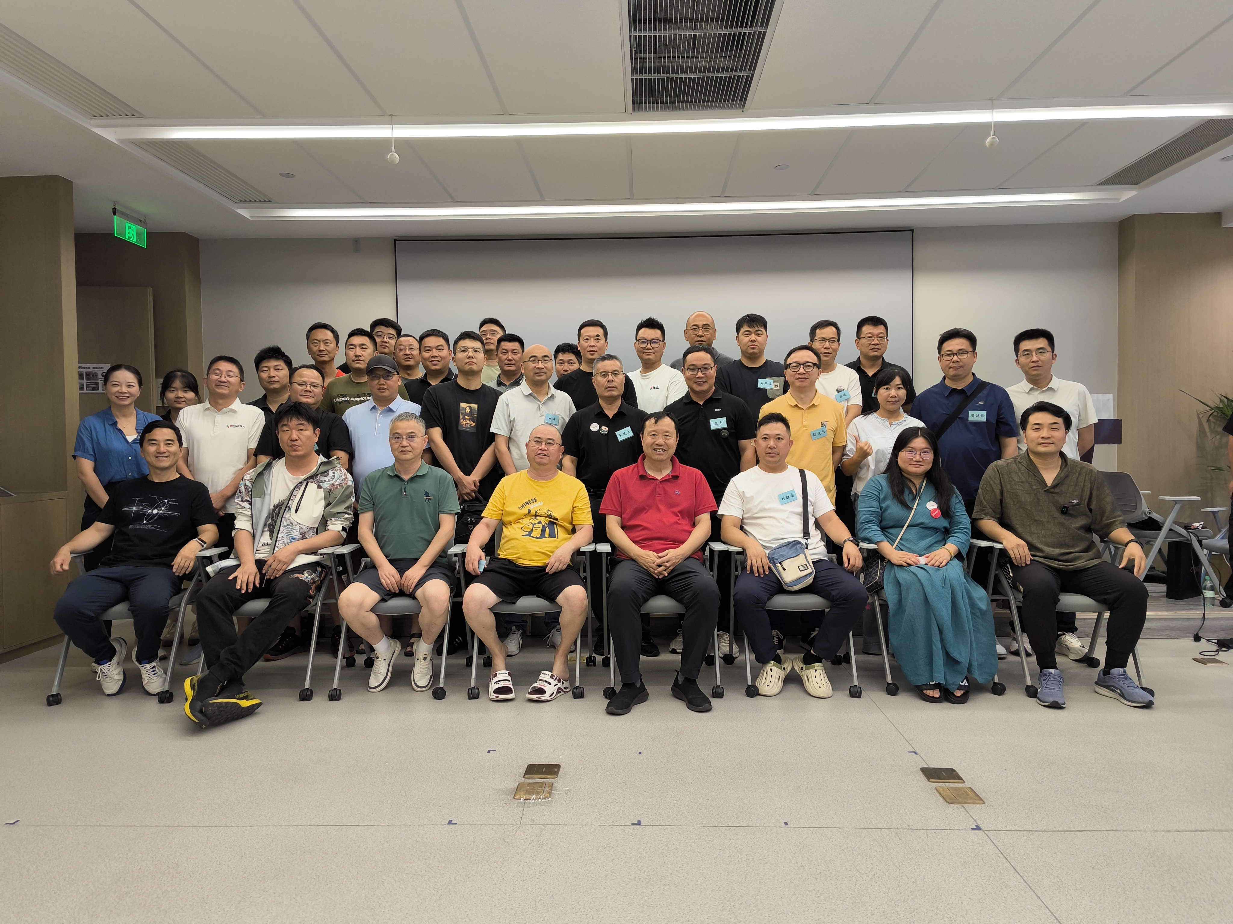 44强同台，一牌定约丨首届【生物杯】掼蛋大赛圆满收官